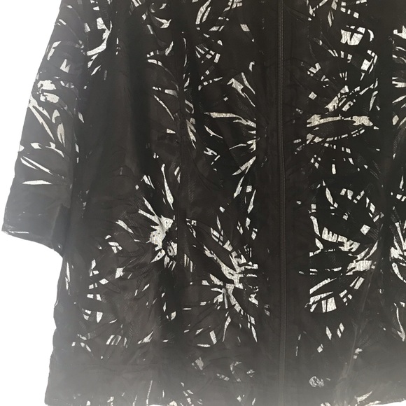 Floral Blouse - Picture 5 of 8